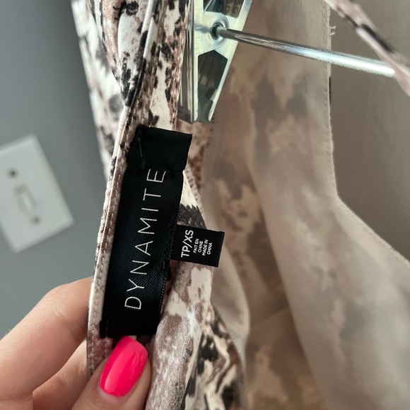 Dynamite dress - Picture 3 of 3